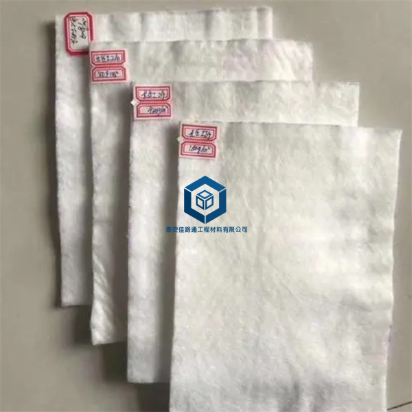 長(zhǎng)絲土工布在建筑行業(yè)中的優(yōu)勢(shì) 長(zhǎng)絲土工布在建筑行業(yè)中的優(yōu)勢(shì)